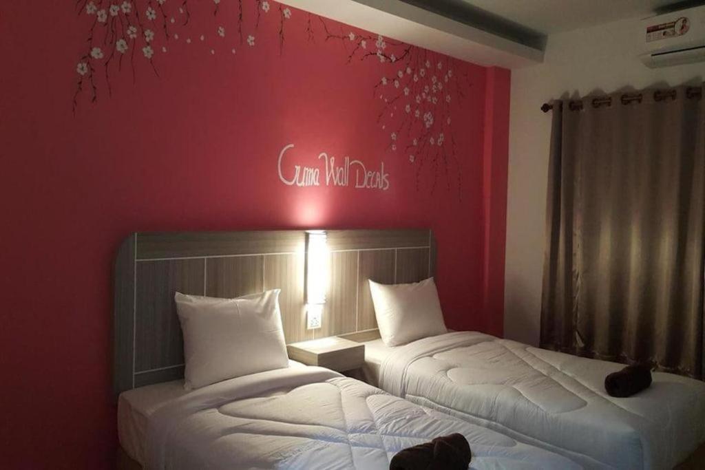 Silayok Grand Hotel Tak Exterior foto
